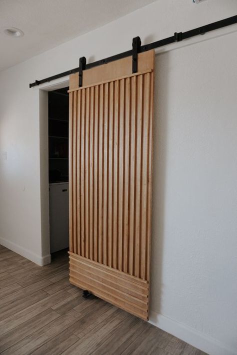 Best Sliding Door Designs That You Can Have In Your Home Entryway Exterior, Gym Door, تصميم داخلي فاخر, Sliding Door Design, Barn Door Designs, Modern Barn Door, Diy Barn Door, Mountain House, Barn Doors Sliding