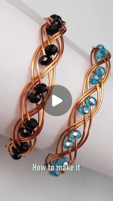 Wire Beads Diy, Wire Work Bracelet, Copper Bead Bracelet, Braided Wire Bracelet, Wire Braiding Tutorials, Bead Wire Bracelet, Wire Bracelet Ideas, Small Bead Bracelets Ideas, Handmade Jewelry Diy Bracelets