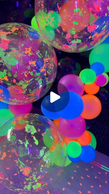 Neon Centerpieces Ideas, Neon Centerpieces, Neon Outfits Party Night, Neon Outfits Party, Outfits Party Night, Centerpieces Ideas, Neon Outfits, Neon Nights, Neon Party