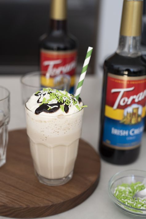 Torani Drinks, Irish Cream Drinks, Frappe Recipe, Irish Cream, Frappe, Pistachio, The Streets, Sugar Free, Sunny Days