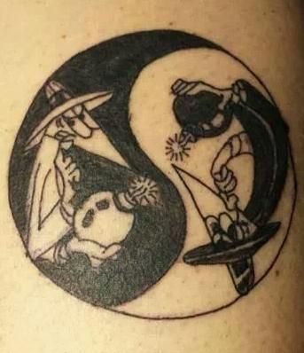 Spy Vs Spy Tattoo, Spy Tattoo, Spy Vs Spy, Ying Yang Tattoo, Ink Ideas, Ying Yang, Reference Poses, Art Reference Poses, Tattoos And Piercings