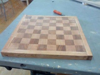 Diy Chess Board, Pegs And Jokers, Diy Chess Set, Diy Wood Stain, Wood Chess Board, Chess Gifts, Wooden Chess Board, Checker Board, Wood Chess