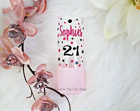 21st Birthday shot glass, the perfect 21st Birthday Gift for Her. Fully customized Glitter Shot Glass for the finally 21! Time for Fun! 21st Birthday Glass, Shot Glasses Display, Shot Glasses Wedding Favors, Birthday Shots, Drinking Gift, Glitter Glasses, Happy 21st Birthday, 21st Birthday Gifts, 21st Gifts