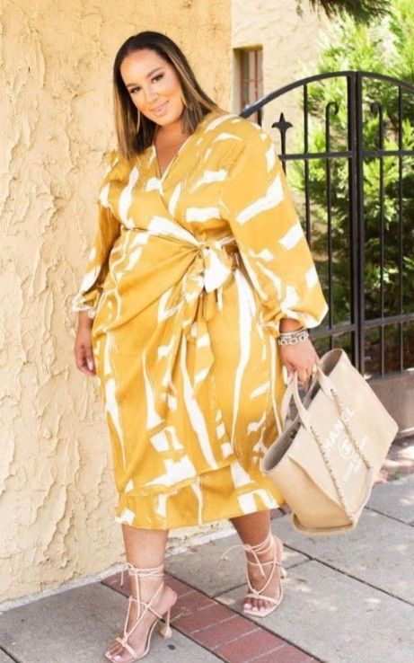 Check Fabric Dress, Plus Size Spaghetti Strap Dress, Fall Plus Size Dresses 2022, Trendy Plus Size Dresses Venus, Elegant One-size Summer Kimono, Olus Size Wedding Guest, Dress Design For Women, Silk Dress Design, Plus Size Sweater Dress 2022