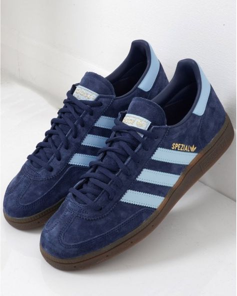 Navy Blue Aesthetic, Navy Girl, Blue Aura, Navy Blue Shoes, Blue Girl, Fav Color, Adidas Trainers, Adidas Spezial, Navy Shoes