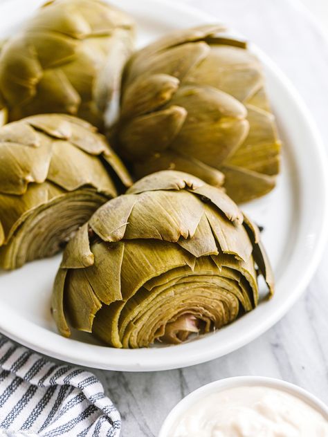 How to Cook Artichokes - #artichoke #recipe #eatwell101 - Learn how to cook artichokes: try our easy recipe for boiling artichokes and make a great side dish every time! - #recipe by #eatwell101® Boiling Artichokes, How To Cook Artichokes, Low Carb Turkey Meatballs, Broccoli Cauliflower Soup, Artichoke Recipe, Dr Hyman, How To Cook Artichoke, Cheesy Meatballs, Meatball Casserole