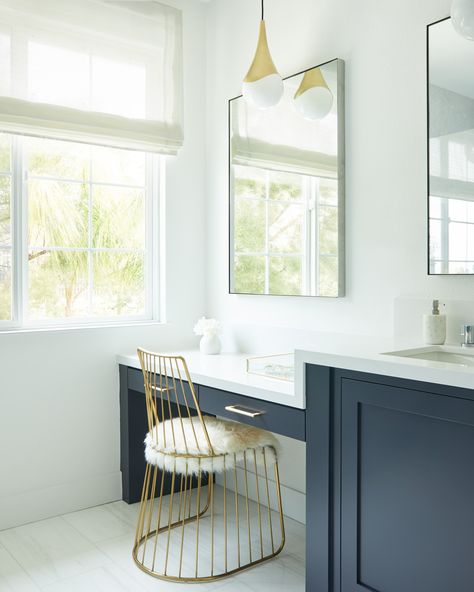 25 Bathrooms With Built-In Makeup Vanities Built In Makeup Vanity, Makeup Vanity In Bathroom, Blue Feature Wall, White Herringbone Tile, Porter Ranch, Blue Glass Tile, Makeup Vanities, Marble Accessories, Makeup Station