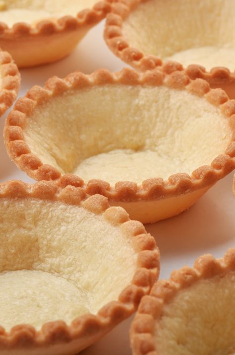 Mini Tart Shells are small pastry crusts that are used as based for sweet or savory tart fillings. It goes well with my custard filling. Shortbread Tart Shells, Homemade Tart Shells, Butter Tart Shells Recipe, Tart Shells Recipe Crusts, Mini Tart Shells Recipe, Tartlet Shells Recipe, Mini Tarts Savory, Tart Shell Recipe, Mini Pie Shells