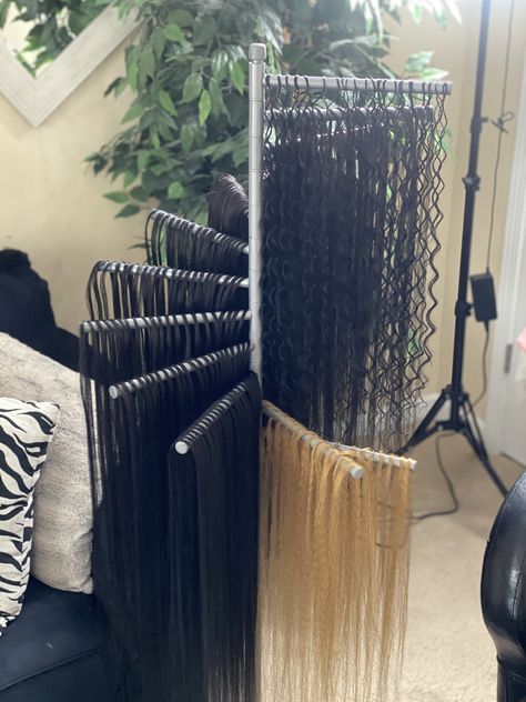 Hair Braiding Room Ideas, At Home Braider Room, Home Hair Braiding Salon Ideas, Braider Salon Suite Ideas, Hair Room At Home, Braiding Room Ideas, Hair Room Ideas At Home, Salon Decor Studio, Braiding Tools