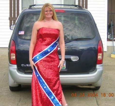 Ugly Prom Dress, Worst Prom Dresses, Awkward Prom Photos, Prom Dress Fails, No One Listens, Wedding Smile, Dirty South, Church Signs, Hollywood Wedding