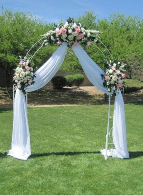 Wedding arch design Metal Wedding Arch, Wedding Arch Rustic, Wedding Ceremony Arch, Wedding Arch Flowers, Arch Flowers, Indoor Reception, Arch Decoration Wedding, Wedding Entrance, Ceremony Arch