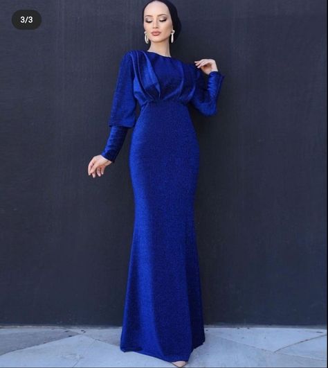 Royal Blue Dress Hijab, Hijab Evening Dress Simple, Silk Blouse Outfit, Muslim Prom Dress, Fancy Jumpsuit, Elegant Silk Dresses, Fashionable Work Outfit, Simple Bridesmaid Dresses, Blazer Outfits For Women