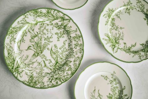 Decorative Plate Green New Lily of the Valley | DIOR Porcelain Dinnerware, Ceramic Kitchen, Dream House Decor, Fashion Shows, Lily Of The Valley, Green Flowers, Dinner Plate, Plate Sets, Green And White