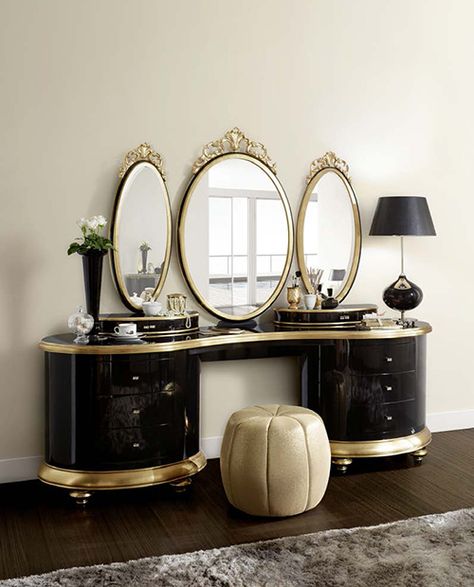 Black And Gold Vanity, Sofas Bedroom, Modern Dressing Table Designs, Vanity Table Vintage, Victorian Vanity, Gold Vanity, Contemporary Bedroom Design, Dressing Table Design, Dressing Table Vanity