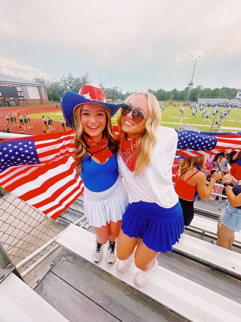 Usa Football Game Outfit, Usa Out Football Game, Usa Fnl Theme, Usa Spirit Day Outfit, Usa Outfits Spirit Week, Usa Themed Outfits, Usa Day Spirit Week Outfit, Usa Themed Football Game, Usa Theme Outfit Football Games