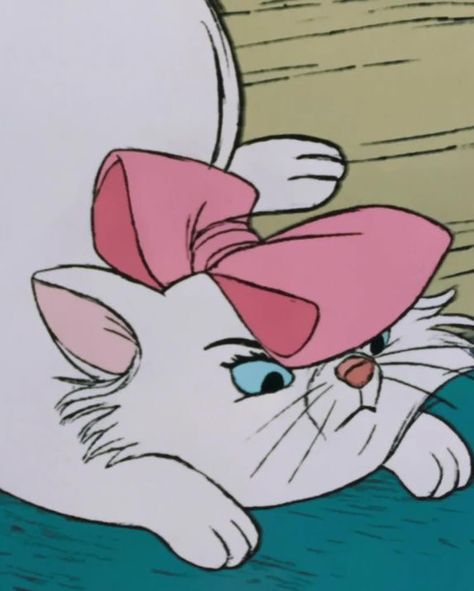 Aristocats Costume, Marie Aesthetic, Fictional Animals, The Aristocats, Soft Pink Theme, Cream Aesthetic, Pink Theme, Sofia Coppola, Happy Things