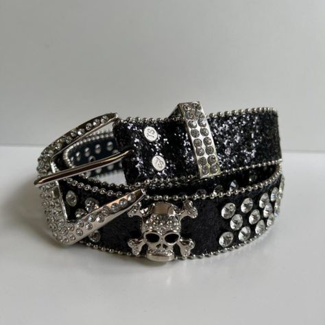 Belt With Rhinestones, Y2k Emo Jewelry, Emo Accessories 2000s, Emo Items, Y2k Emo Clothes, 2000s Fashion Emo, 2000 Emo Fashion, Goth Wishlist, Emo Clothes 2000s