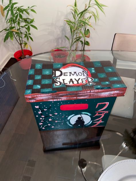 Demon Slayer Gift Ideas Diy, Anime Valentines Box Ideas, Demon Slayer Gift Ideas, Gothic Diy, Manga Demon Slayer, Popular Manga, Creative Box, Notebook Ideas, Gift Inspo