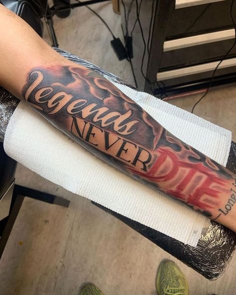 Forever inked on Instagram: “Legends Never Die 😤❤️ Dm for half sleeves📥 Books open” Upper Arm Tattoos For Guys, Simple Leg Tattoos, Arm Tattoos Black, Arm Tattoos For Guys Forearm, Forearm Tattoo Quotes, Half Sleeve Tattoos Forearm, Simple Forearm Tattoos, Family Tattoo Designs, Hand Tattoos For Girls