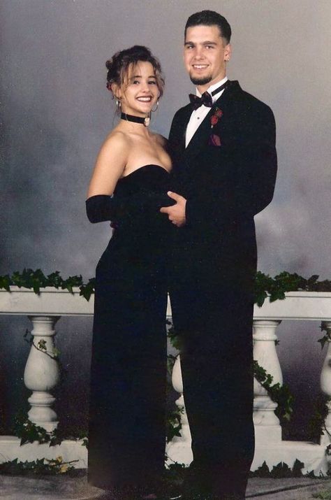 90s Theme Prom Dress, 90s Prom Pictures, 90s Prom Suit, Vintage Prom Suits For Men, Prom Chaperone Outfit, Prom In The 90s, Prom 90s Theme, 90s Prom Outfit Men, 90s Prom Outfit