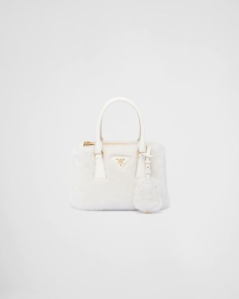 Prada Galleria Bag, Prada Store, Fluffy Bag, Prada Loafers, Prada Mini, Prada Galleria, White Shoulder Bags, Prada Tote Bag, Buy Bags