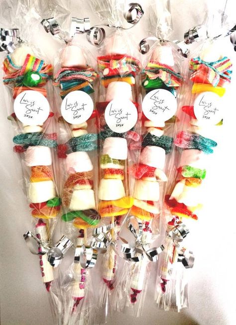 Cheap Party Bags, Party Bag Alternative, Alternative Wedding Favors, Kebab Sticks, Cheap Party Favors, Party Bags Kids, Boy Party Favors, Party Favors For Adults, Diy Party Favors