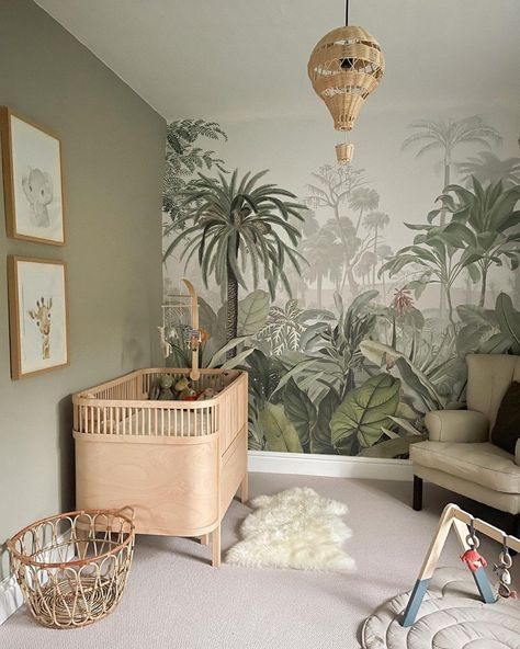 Nursery Makeover, Woodland Wallpaper, Cat Wall Furniture, Nursery Room Design, Jungle Nursery, Baby Room Inspiration, Nursery Room Inspiration, Baby Room Design, Nursery Baby Room