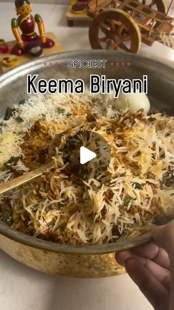 Puja Korupu | Food | Travel Blogger | ✨Mutton Keema Biryani✨  For keema masala: 👉🏻Coriander seeds - 6 tablespoons  👉🏻Cinnamon stick - 3 (1 inch) 👉🏻Mace - 1 👉🏻Star anise - 1... | Instagram Keema Biryani Recipe, Pakistani Keema Recipe, Easy Mutton Biryani Recipe, Keema Masala Recipe, Keema Biryani, Keema Mutter Recipe, Mutton Keema, White Gravy, Pakistani Food