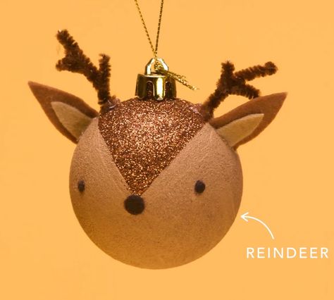 Easy weekend holiday project: turn plain ornaments into cute woodland creatures! Christmas Diy Ornaments Ideas, Diy Reindeer Ornaments, Christmas Diy Ornaments, Diy Decks, Woodland Christmas Ornaments, Diy Reindeer, Diy Woodland, Orange Ornaments, Ornaments Ideas