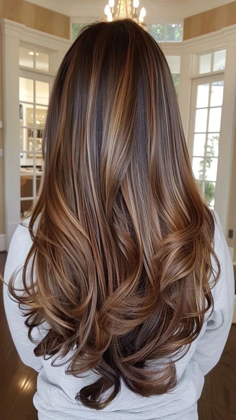 Highlights On Level 4 Hair, Carmel Balayage Highlight, Honey Colored Highlights, Fall Balayage Brunette Dark, Chocolate Brown Hair With Caramel Lights, Caramel Highlights On Dark Brown Hair, Brown With Honey Highlights, Partial Foil Highlights, Hair Dye Highlights