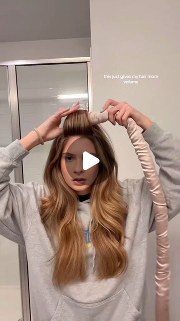 Overnight 80s Hair, Hair Curler Heatless, Heatless Curling Rod Headband Tutorial, How To Curl Medium Length Hair Tutorial, Eternal Muse Heatless Curls, Heartless Curler Tutorial, Diy Heatless Curls Overnight Sock, Hair Curlers Overnight Heatless Curls, Heartless Curls Overnight Tutorial