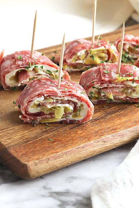 Salami Pinwheels, Super Easy Appetizers, Pinwheel Appetizers, Appetizers For A Crowd, Appetizers Easy Finger Food, Best Appetizer Recipes, Low Carb Appetizers, Finger Foods Easy, Summer Corn