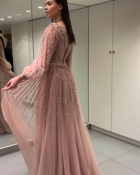 Beautiful Prom Dresses Long, Party Gowns Evening, Elegant Evening Dresses Long, Braidsmaid Dresses, Vintage Long Dress, Prom Dresses Long Pink, Long Sleeve Evening Gowns, Sequined Dress, Glamour Dress