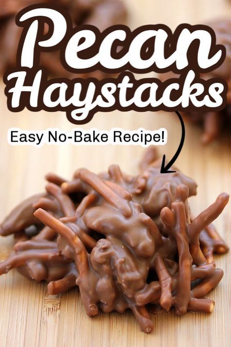 These PECAN HAYSTACKS are a no-bake easy dessert recipe that you can start and finish in very little time. In fact, it uses only 4 simple ingredients. Perfect for yourself, your holiday baking tray or… More Hey Stacks Recipe, Caramel Cashew Haystacks, Easy Xmas Baking Ideas, Christmas Dainties, Desert Bread, Santa Treats, Baked Bars, Haystacks Recipe, Haystack Cookies