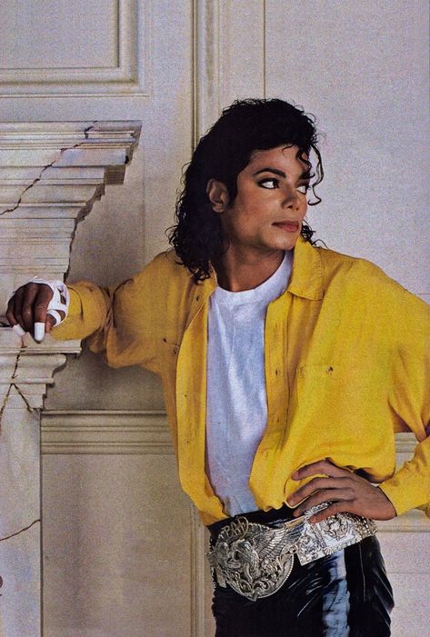 Michael Jackson 1988, Liberian Girl, Michael Jackson Neverland, Michael Jackson Bad Era, Hee Man, Michael Jackson Wallpaper, Jackson Bad, Michael Jackson Smile, Joseph Jackson