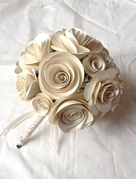 Bridal Bouquet $56 Bouquet Paper, Flower Girl Bouquet, Bouquet Rose, Diy Flores, Bouquet Bridesmaid, Wine Bottle Diy Crafts, Paper Bouquet, Ivory Roses, Wine Bottle Diy