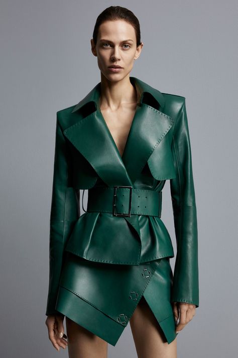 Olivia Palermo, Thanksgiving Outfit, 가을 패션, Leather Outfit, Gigi Hadid, Looks Style, Fashion 2017, Pre Fall, Green Fashion