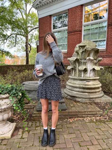 Chelsea Boot Mini Skirt, Doc Martin Chelsea Boot Outfits Woman, Dress With Chelsea Boots Outfits, Chelsea Boots With Dress Outfits, Doc Martens Chelsea Outfit, Dr Martens Chelsea Outfit, Chelsea Boots Dress Outfits, Chelsea Boots And Dress Outfit, Chelsea Boots And Dress