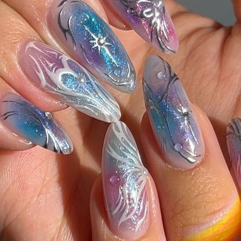 Winx Club Nails Designs, Winx Club Inspired Nails, Fairy Tail Nails, Winx Club Nail Art, Winx Inspired Nails, Winx Club Acrylic Nails, Fairy Nail Art Short, Winx Club Nails, Y2k Nail Designs