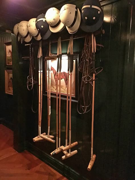 English Palace, Polo Bar, Polo Horse, Equestrian Chic, Gentlemens Club, Equestrian Decor, New York City Travel, Tack Room, Horse Decor