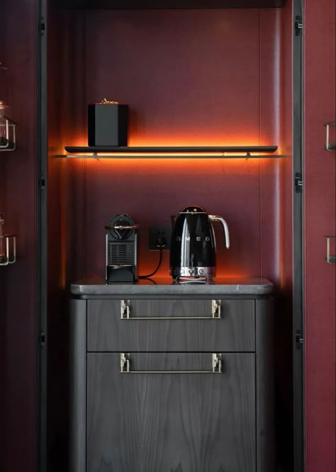 Mini Bar In Bedroom, Minibar Design, Bar In Bedroom, Minibar Cabinet, Hotel Minibar, Modern Shelf Design, Feature Wall Design, Bar Shelves, Built In Cabinet