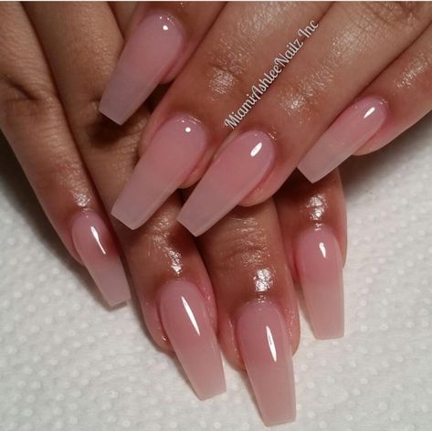 Nails Ombre, Nails Pretty, Nails Matte, Nails Natural, Nails Winter, Smink Inspiration, Nails White, Nails Christmas, Coffin Shape Nails