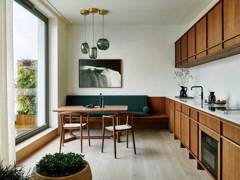 A Japanese-Inspired Interior in Berlin - Mid Century Home European Living, Communal Kitchen, Berlin Design, Kitchen Seating, Asian Kitchen, Popular Kitchens, Japanese Interior, Dining Nook, Design Del Prodotto