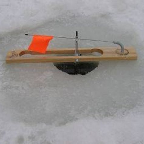 Manufactured tip-ups function a bit differently from our homemade kind. Ice Fishing Diy, Ice Fishing Tip Ups, Ice Fishing Sled, Ice Fishing Shack, Kayak Fishing Diy, Ice Fishing Tips, Tip Ups, Fishing Shack, Walleye Fishing