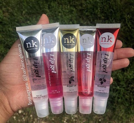 Nk Lipgloss, Nk Lip Gloss, Nk Lip Gel, Lip Accessories, Lipgloss Ideas, Clear Lipgloss, Lip Gel, Diy Gifts To Sell, Beauty Routine Checklist