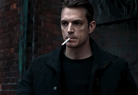 Joel Kinnaman Aesthetic, Altered Carbon Takeshi Kovacs, Joel Kinnaman Gif, Nephilim Aesthetic, Joel Kinnaman Altered Carbon, Takeshi Kovacs, Josh Bowman, Joel Kinnaman, Altered Carbon