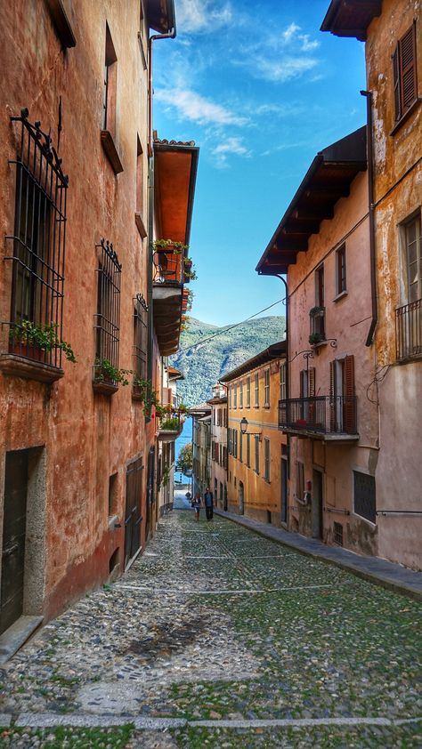 Cannobio is the most gorgeous small town on Lake Maggiore 💙 🇮🇹  #cannobio Small Italian Town, Small Towns In Italy, Lake Maggiore, Lago Maggiore Italy, Italy Lake Aesthetic, Lake Maggiore Italy, Italy Small Village, Italian Lakes, Best Of Italy