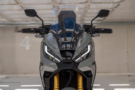 New 2021 Honda X-ADV revealed! | Full spec & gallery here Invisible Mirror, Honda X Adv 750, X Adv 750, Xadv 750, Product Launching, Adventure Bike Motorcycles, Modern Bike, Cafe Racing, Dual Clutch Transmission