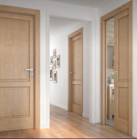 Wood Doors With Wood Floors, Spanish Style Interior Doors, Modern Interior Wood Doors, Door Frame Design Wooden, Brown Doors Interior, Wooden Room Doors, White Trim With Wood Doors, Wood Room Door, Oak Doors Interior