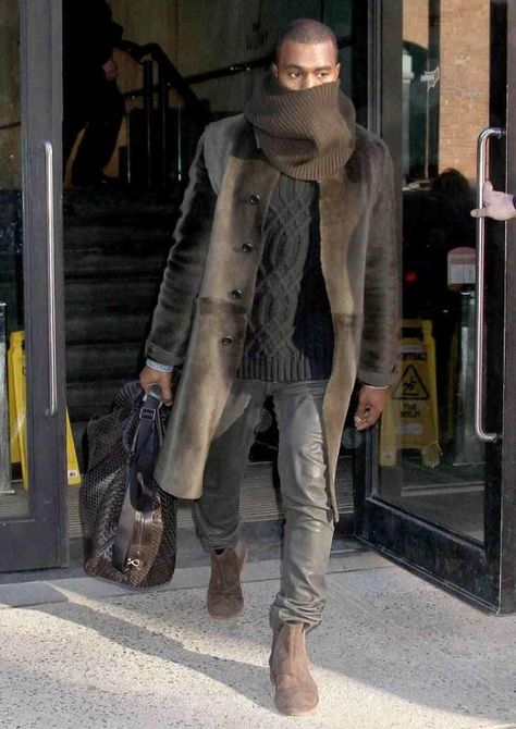 Kanye West Fits, Mens Chic Fashion, Kanye West Style Outfits, Kaneda Jacket, Kanye West Outfits, Kanye Fashion, Kanye West Style, Wool Coat Women, Secret Code